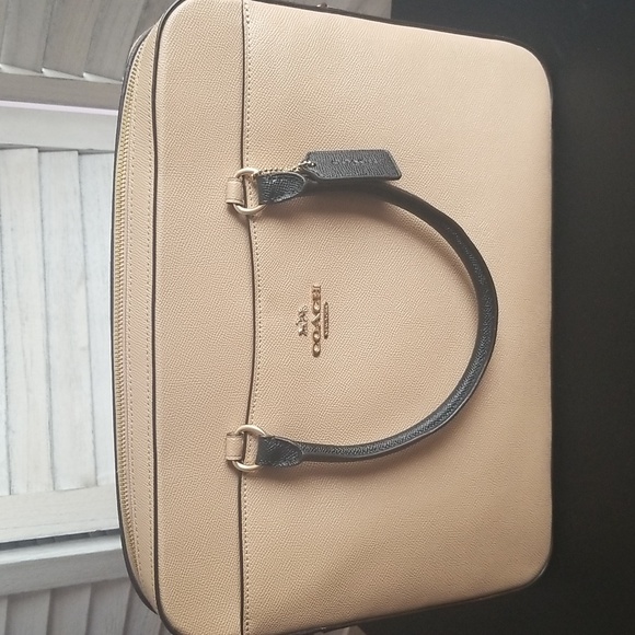 Coach Laptop case - Picture 4 of 9